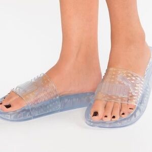 PUMA x Fenty by Rihanna Jelly Slides Clear Size 7.5